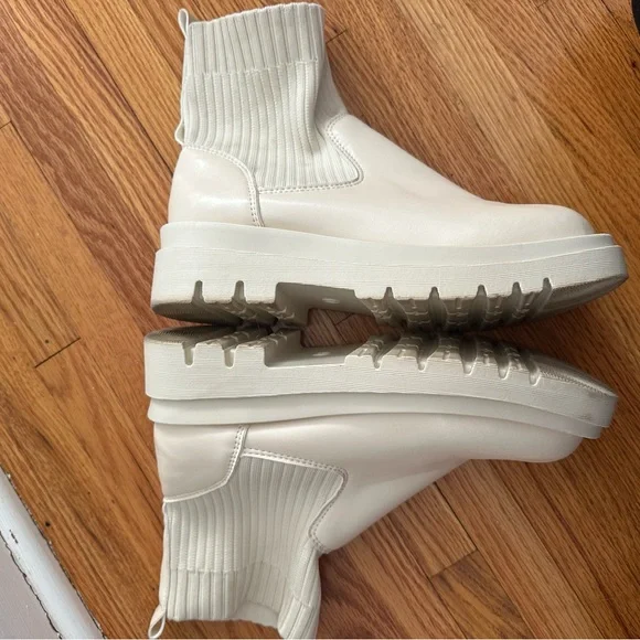 SHEIN Off-White Ankle Booties - Picture 6 of 9